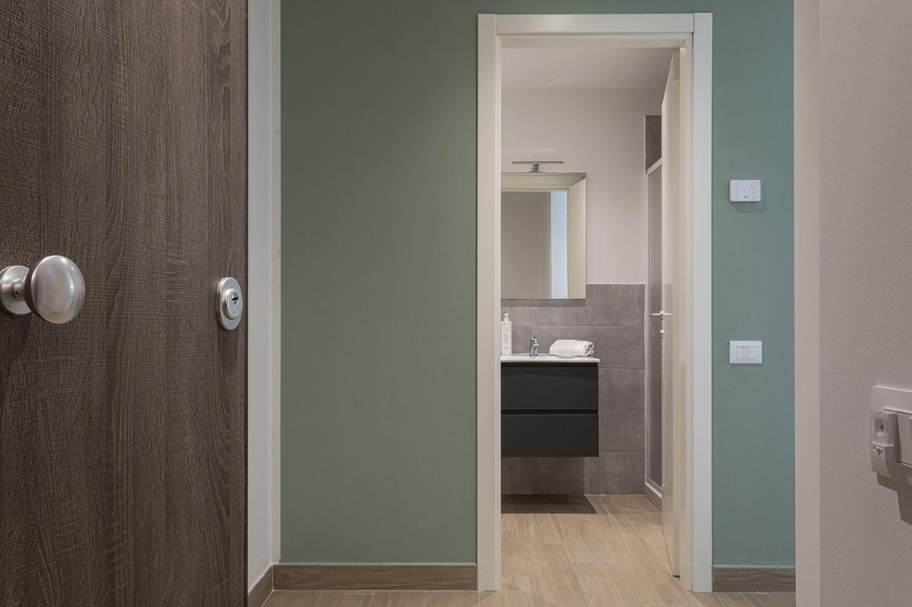 Brignole De Ferrari Apartments By Wonderful Italy Genoa Bagian luar foto